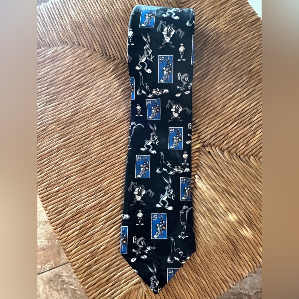 Vintage 1997 Looney Tunes Necktie Bugs Bunny Taz Stamp Design Rare